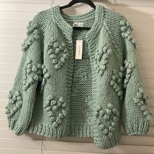 Jade heart cardigan S from Francesca’s! NEW WITH TAGS!